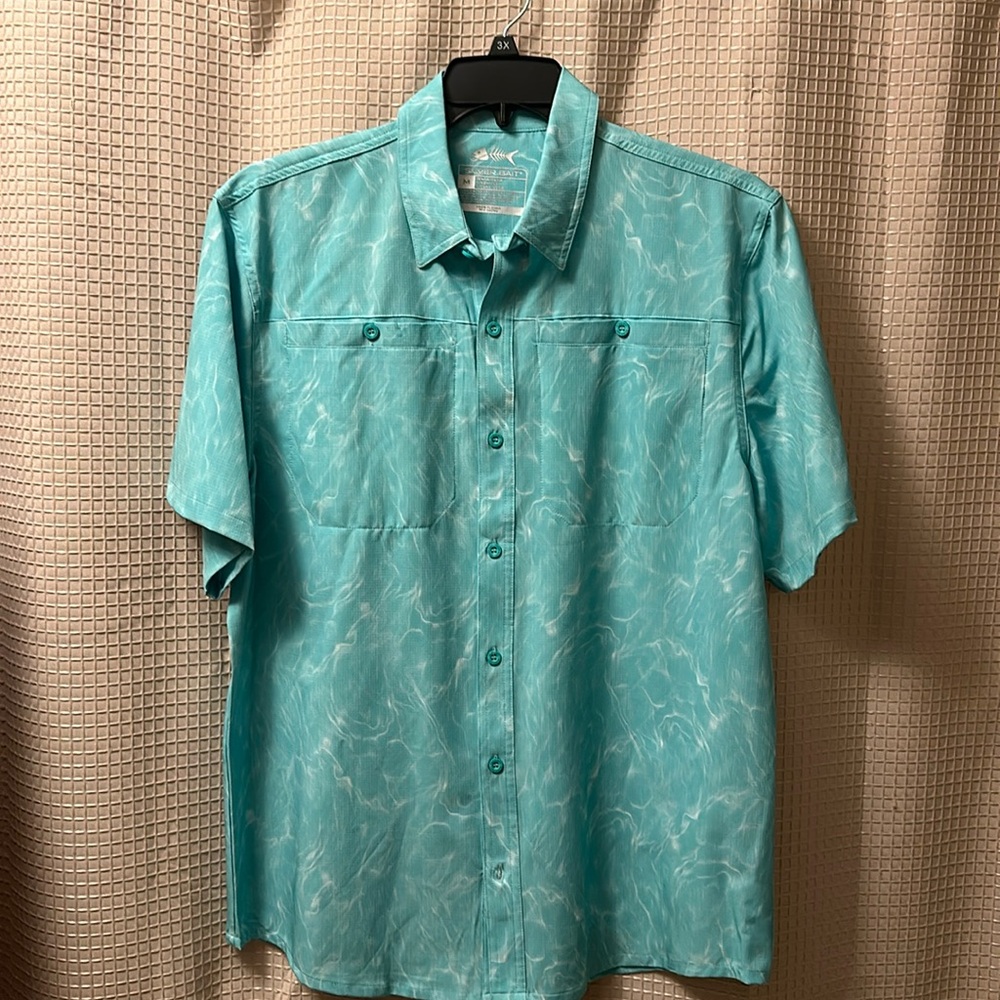 Silver Bait Men’s  Button Down shirt